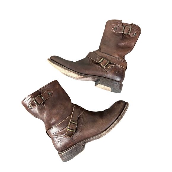 Frye Veronica Short Slouchy Brown Leather Buckle Boot Size 8 - Picture 4 of 10